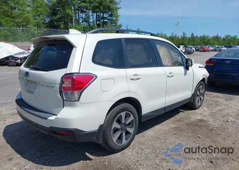 2018 Subaru Forester 2.5I Premium z USA, uszkodzony, nr VIN JF2SJAGC3JH436499